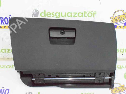Used Glove box BMW 3 (E90) 320 d (177 hp) 1369521
