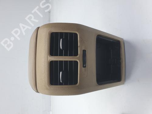 Armrest / Center console VW GOLF V (1K1) 1.6 FSI | BP22223748I20 