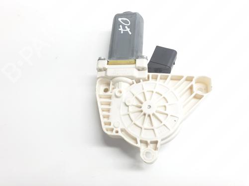 Left front window motor MERCEDES-BENZ C-CLASS Convertible (A205) C 220 d (205.404) | BP29617256E21 
