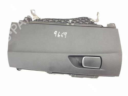 Used Glove box BMW 1 (F20) 118 d (143 hp) 33185714