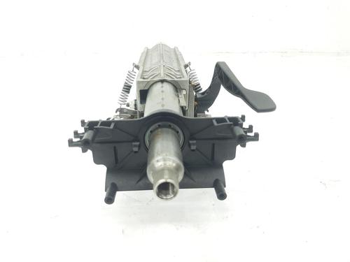 Steering column BMW 1 (F21) 116 d (116 hp) 8941383