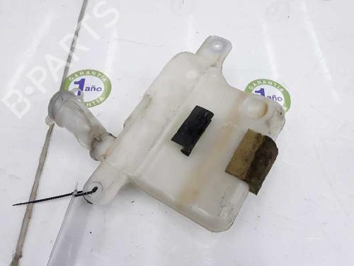 Used Windscreen washer tank TOYOTA LAND CRUISER 90 (_J9_) 3.0 TD (KZJ90_, KZJ95_, KZJ90R, KZJ95R, KZJ90W, KZJ95W) (125 hp) 7893046