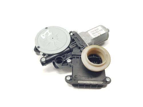 Used Left front window motor TOYOTA COROLLA Verso (ZER_, ZZE12_, R1_) 2.2 D-4D (AUR10_, AUR10R) (177 hp) 28042960