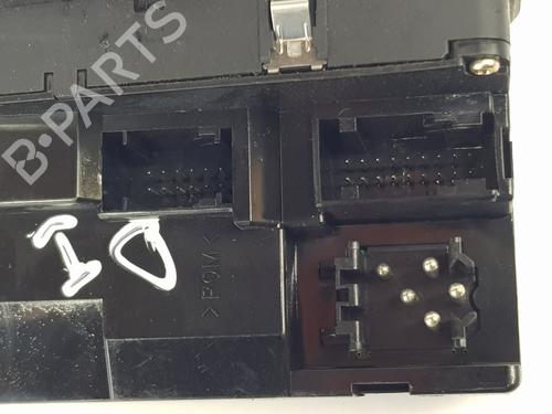 Left front window switch BMW 5 (E39) 525 tds | BP24572086I27 
