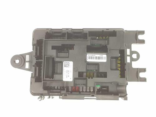 Fuse box BMW 3 Touring (F31) 320 d | BP7679226E1 