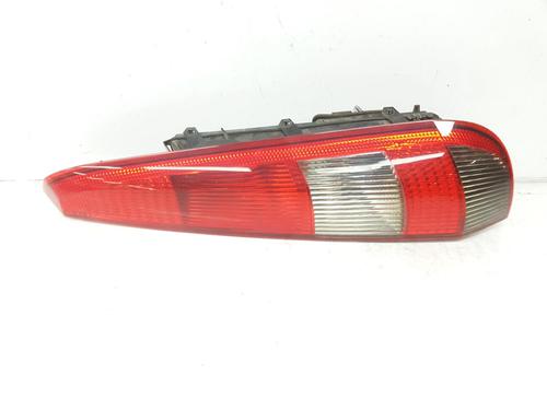 Used Right taillight FORD FIESTA V (JH_, JD_) 1.4 TDCi (68 hp) 12460375