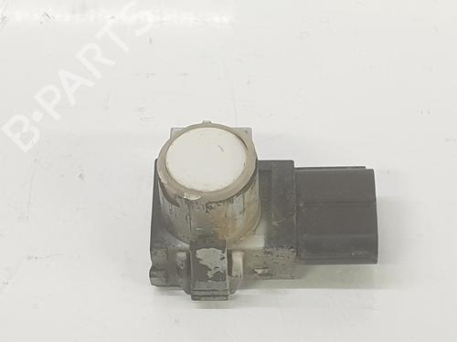 Used Electronic module TOYOTA LAND CRUISER 200 (_J2_) 4.7 V8 (UZJ200) (288 hp) 11048364