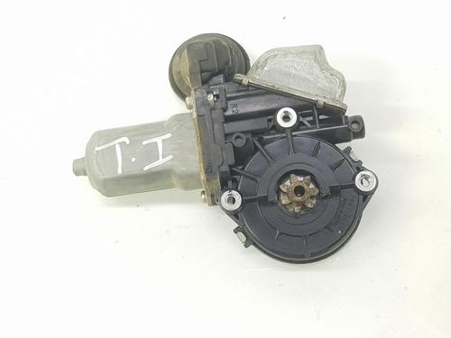 Used Left rear window motor TOYOTA LAND CRUISER 200 (_J2_) 4.7 V8 (UZJ200) (288 hp) 11048246