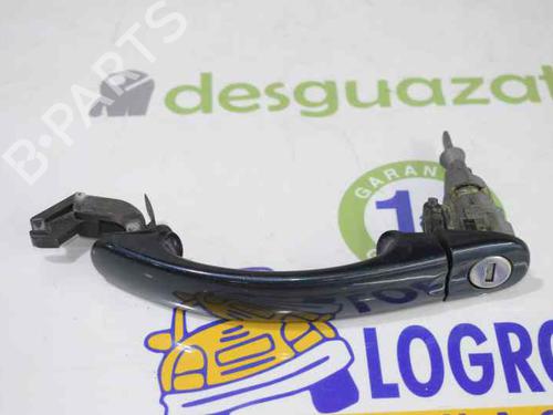 Used Front left exterior door handle VW GOLF PLUS V (5M1, 521) 1.9 TDI (105 hp) 1637965