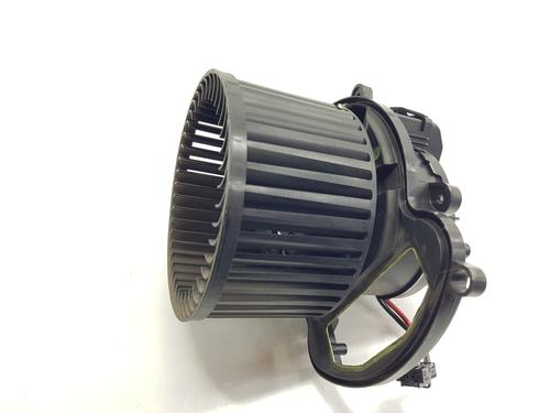 Used Heater blower motor RENAULT KADJAR (HA_, HL_) 1.6 dCi 130 4x4 (HLA4) (130 hp) 31265075