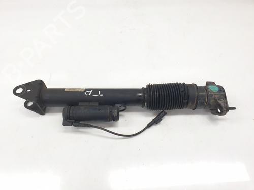 Used Right rear shock absorber Right rear shock absorber 38053053 38053053