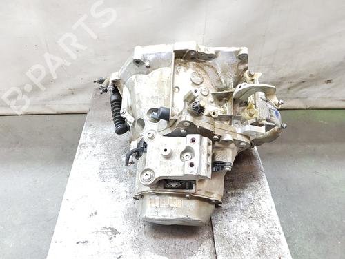 Used Gearbox PEUGEOT 208 I (CA_, CC_) 1.6 BlueHDi 100 (100 hp) 20190443