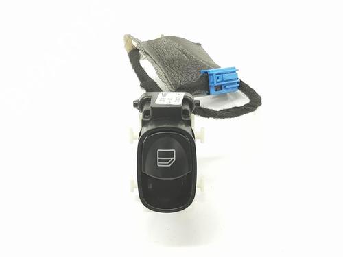 Used Right front window switch MERCEDES-BENZ CLC-CLASS (CL203) CLC 180 Kompressor (203.746) (143 hp) 17827552