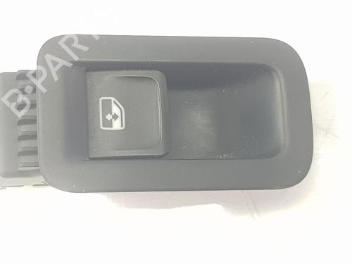 Used Right front window switch VW GOLF VII (5G1, BQ1, BE1, BE2) 1.2 TSI (110 hp) 13658965