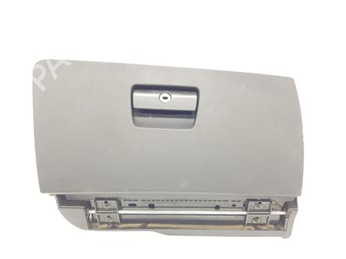 Used Glove box BMW 3 (E90) 318 d (122 hp) 16281131