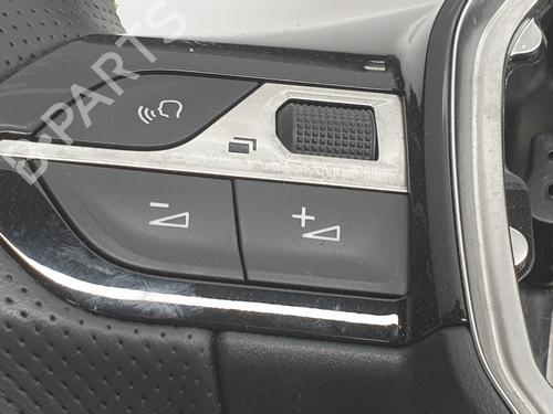 Steering wheel PEUGEOT 2008 II (UD_, US_, UY_, UJ_, UR_, UC_) 1.2 THP / PureTech 155 (USHNNS, URHNNS, UXHNJP, URHNJP,... | BP27879182C49 