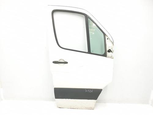 Used Right front door VW CRAFTER 30-50 Van (2E_) 2.5 TDI (136 hp) 17661839