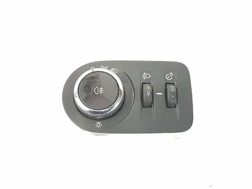 Used Headlight switch OPEL MERIVA B MPV (S10) 1.3 CDTI (75) (95 hp) 3516785