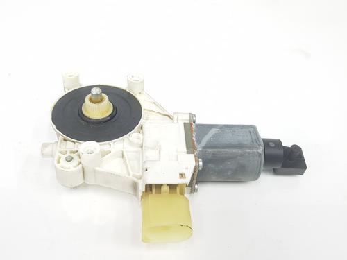 Used Left front window motor BMW X1 (E84) xDrive 18 d (143 hp) 20193229