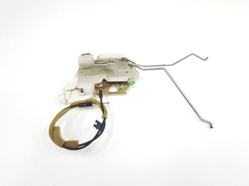 Used Front right lock MITSUBISHI PAJERO III (V7_W, V6_W) 3.2 Di-D (V68W, V78W) (165 hp) 21100889