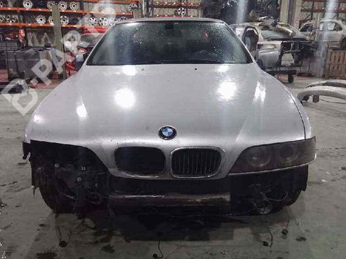 BMW 5 (E39)  530 d  37514