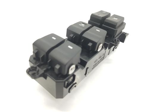 Used Left front window switch HYUNDAI TUCSON (TL, TLE) 1.6 GDi (132 hp) 32146958