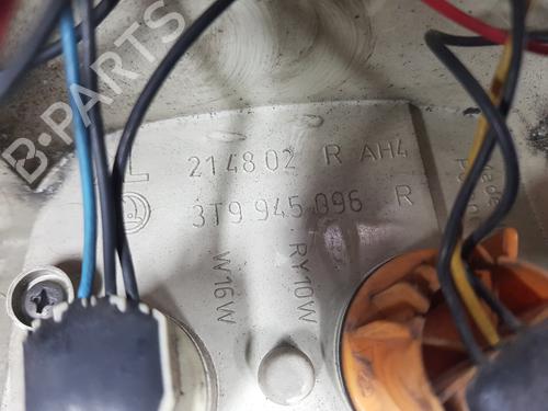 Right taillight SKODA SUPERB II Estate (3T5) 2.0 TDI 16V | BP29813979C35