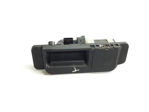 Used Tailgate handle MERCEDES-BENZ C-CLASS (W205) C 200 d (205.001) (160 hp) 27459027
