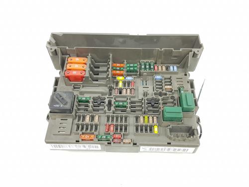 Used Fuse box BMW 1 (E87) 118 d (143 hp) 18697278