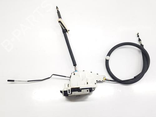 front-right-lock-maserati-quattroporte-vi-2012-32391501 main image