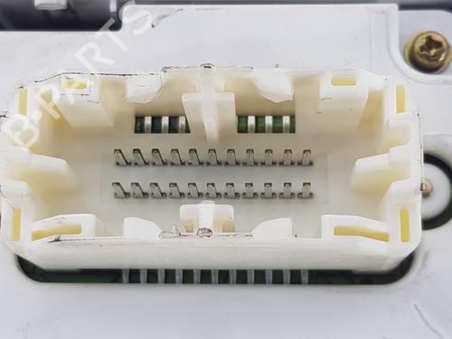 Instrument cluster MITSUBISHI OUTLANDER I (CU_W) 2.0 (CU2W) | BP8250723C47 