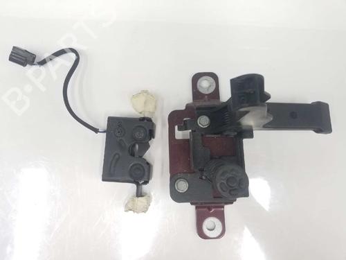 Used Hood lock RENAULT SCÉNIC III (JZ0/1_) 1.5 dCi (110 hp) 8774670