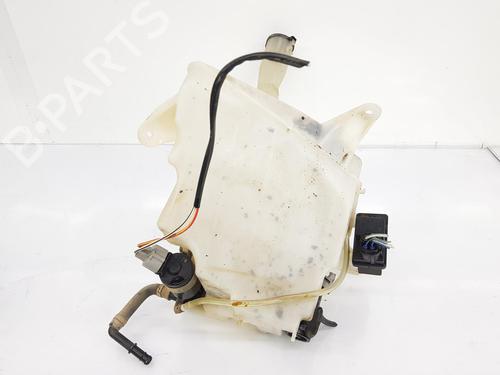 Windscreen washer tank TOYOTA LAND CRUISER 90 (_J9_) 3.0 TD (KZJ90_, KZJ95_, KZJ90R, KZJ95R, KZJ90W, KZJ95W) | BP9157320C113 