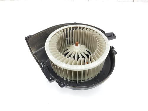 Used Heater blower motor SKODA FABIA III (NJ3) 1.0 TSI (95 hp) 22553851