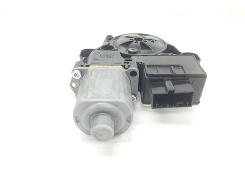 Left rear window motor VW GOLF VII (5G1, BQ1, BE1, BE2) 2.0 TDI | BP13753475E23 