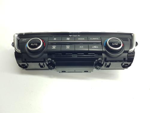 AC Styreenhet / Manøvreringsenhet KIA OPTIMA (JF) 1.7 CRDi (141 hp) 21170279