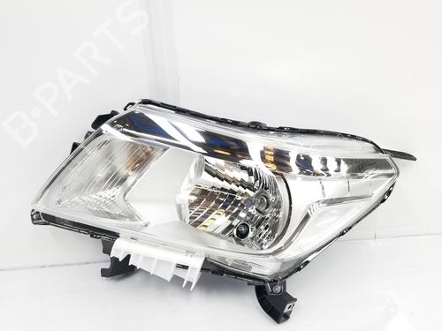 Used Left headlight NISSAN NAVARA NP300 Pickup (D23, D23T) 2.3 dCi 4x4 (D231) (163 hp) 10343487