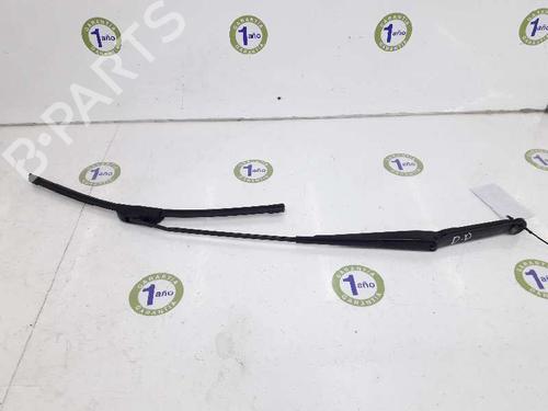 Used Front windshield wiper arm BMW X3 (E83) 2.0 d (150 hp) 4495245