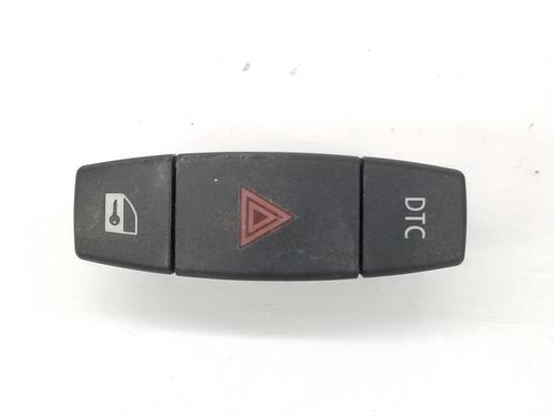 Used Warning switch BMW 1 (E87) 118 d (143 hp) 13097326