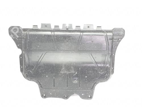 Used Underbody protection VW GOLF VII (5G1, BQ1, BE1, BE2) 2.0 TDI (150 hp) 14099472