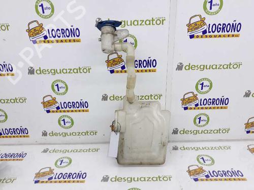 Windscreen washer tank SEAT LEON (1P1) 1.4 TSI | BP7895564C113 