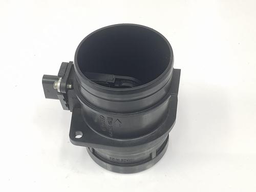 Used Mass air flow sensor VW GOLF VI (5K1) 2.0 GTi (210 hp) 10503340
