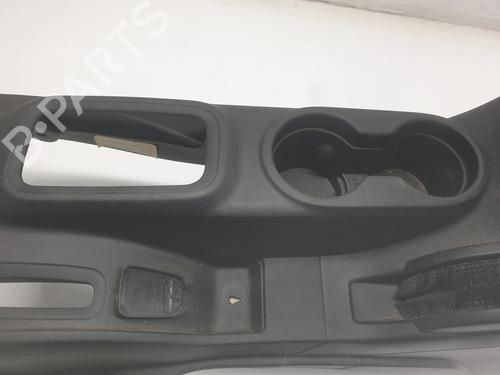 Armrest / Center console JEEP WRANGLER III (JK) 2.8 CRD | BP31022698I20