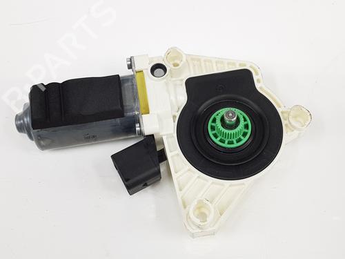 Used Right front window motor MERCEDES-BENZ CLA Coupe (C117) [2013-2019]  27658011