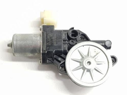 Left front window motor MITSUBISHI L200 / TRITON (KJ_, KK_, KL_) 2.2 DI-D 4WD | BP29755670E21 