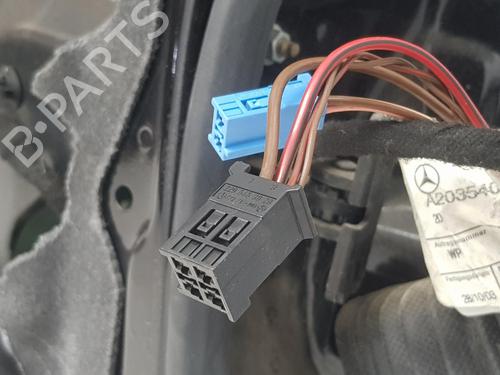 Left rear door MERCEDES-BENZ C-CLASS (W203) C 220 CDI (203.008) | BP11843839C4 