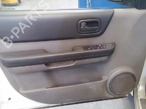 Gear lever NISSAN X-TRAIL I (T30) 2.2 Di 4x4 | BP7894803M90 
