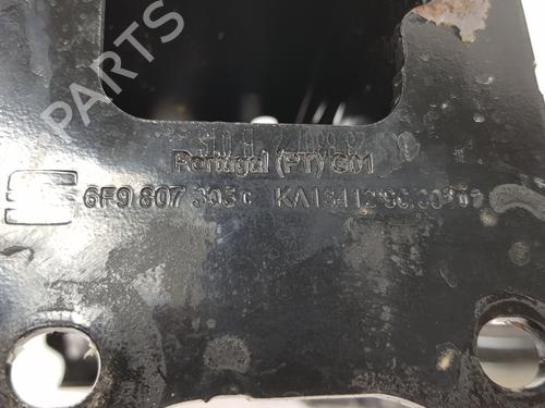 Rear bumper reinforcement SEAT ARONA (KJ7, KJP)  | BP27881015C73 