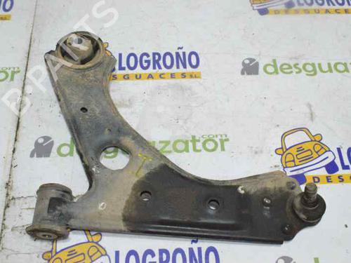 Used Left front suspension arm FIAT GRANDE PUNTO (199_) 1.3 D Multijet (199.AXD11, 199.AXD1A, 199.AXD1B,... (90 hp) 795965