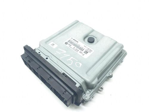 Used Engine control unit (ECU) BMW 3 Touring (E91) 325 d (197 hp) 17683576